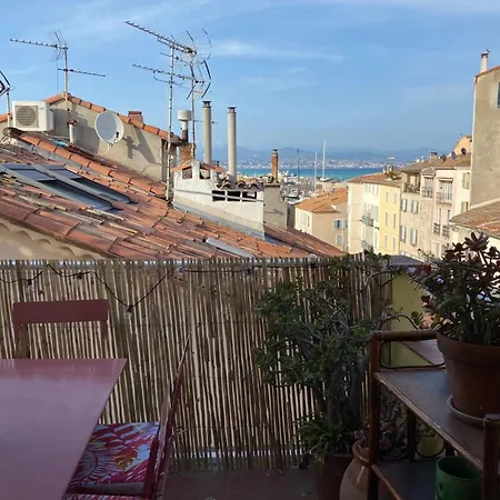 06m - Old Beautiful Duplex Terrace With Sea View Apartment Antibes